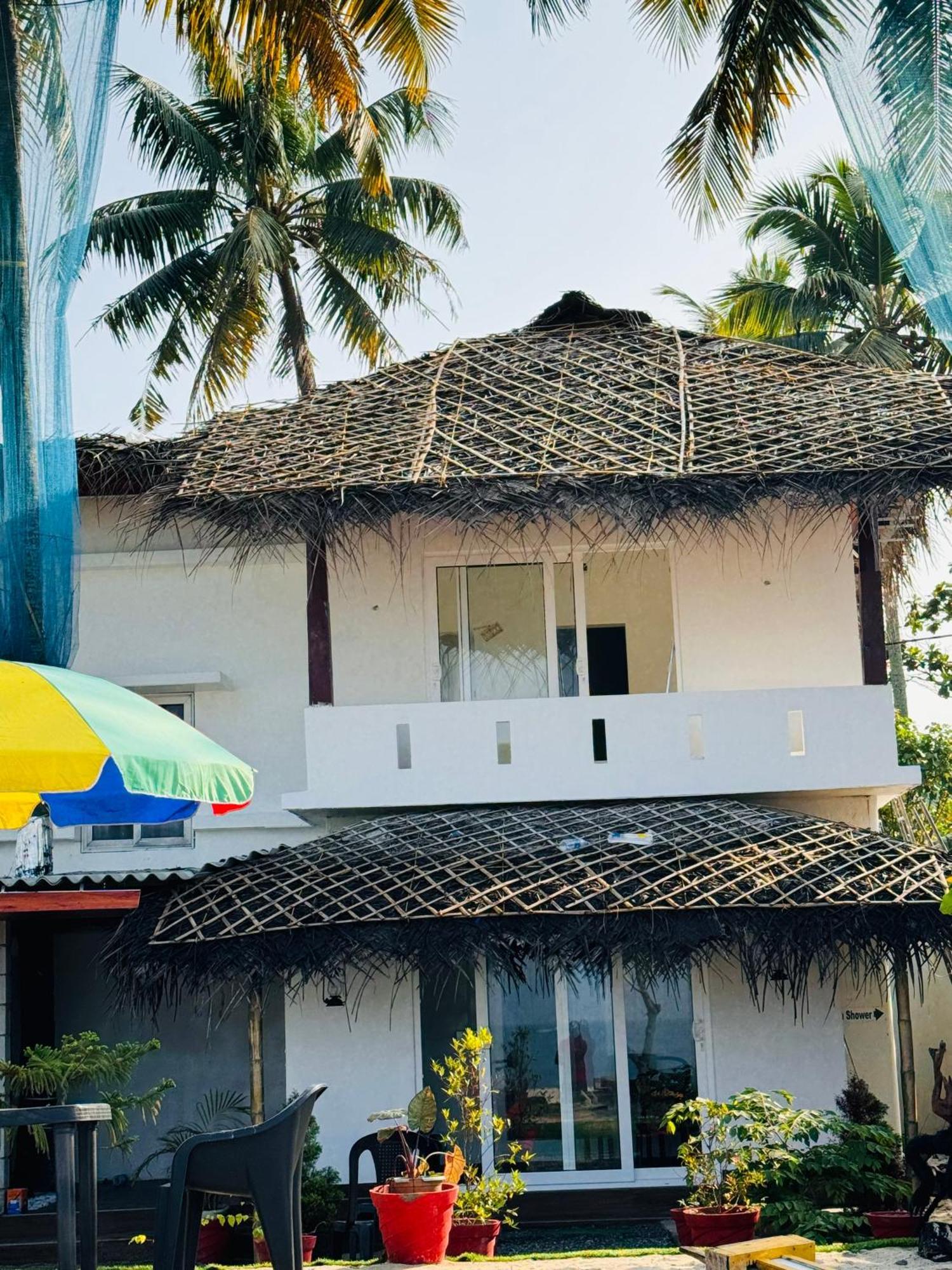 Alivious Beach Homestay Alappuzha Exterior foto