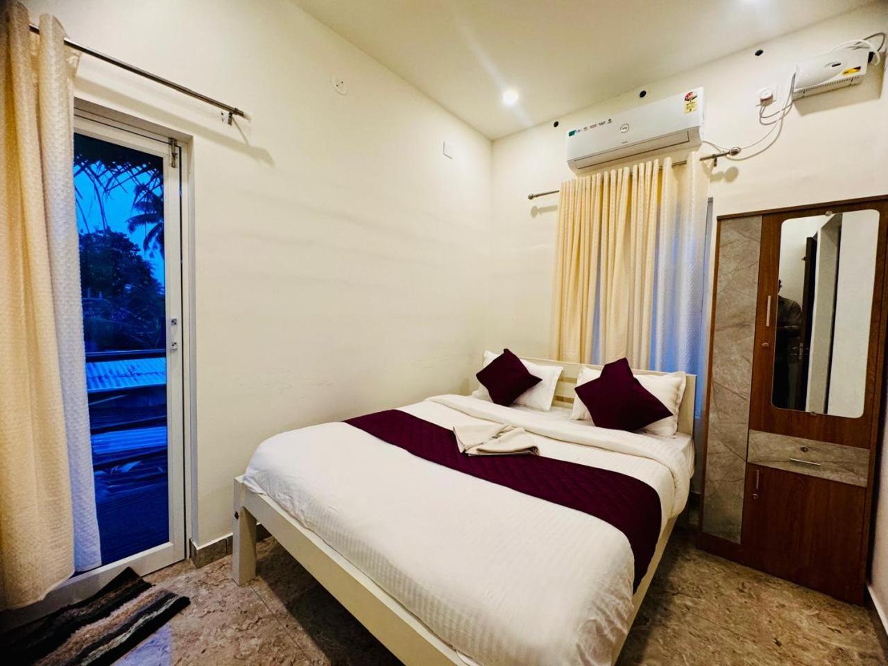 Alivious Beach Homestay Alappuzha Exterior foto