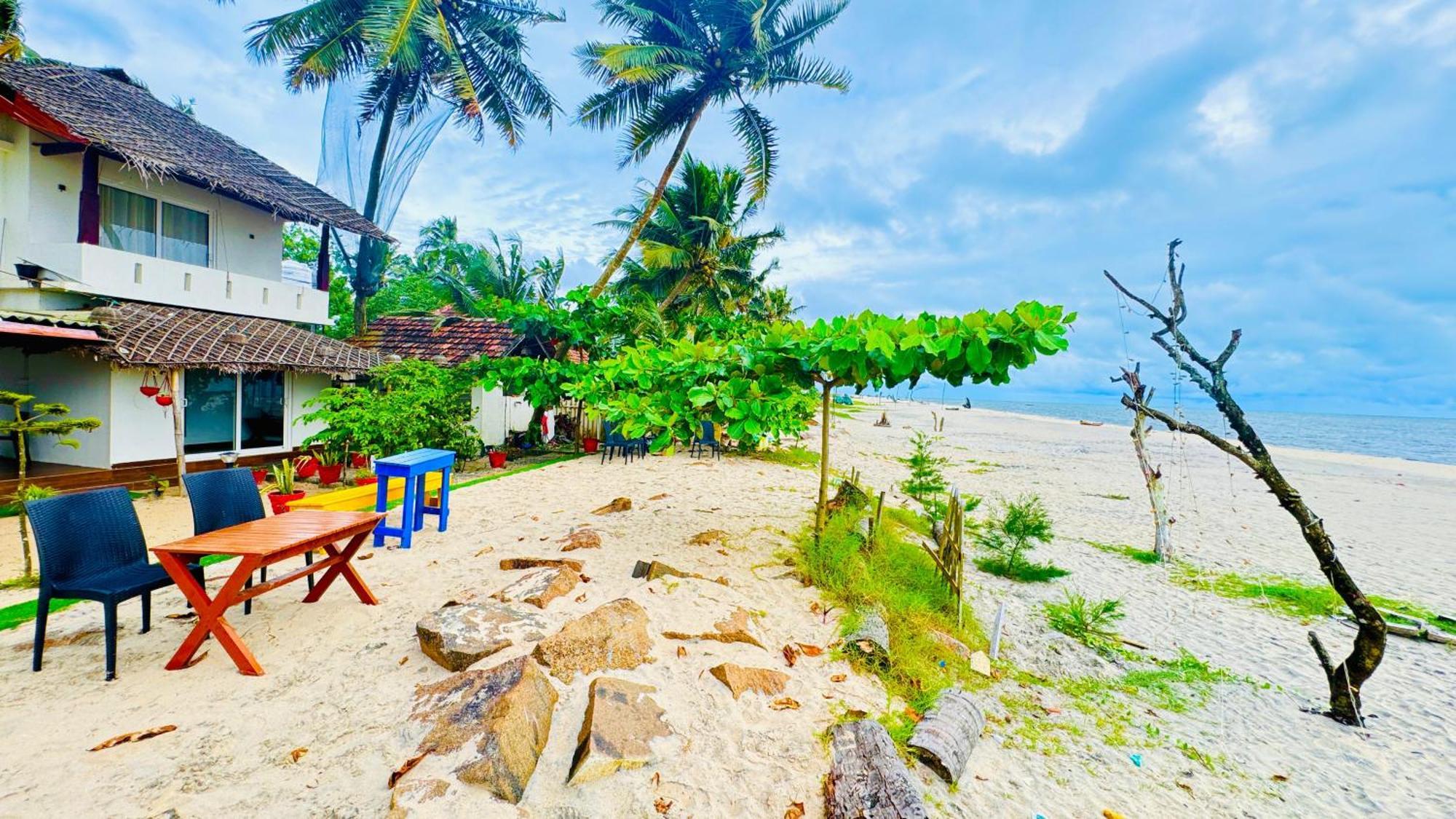 Alivious Beach Homestay Alappuzha Exterior foto