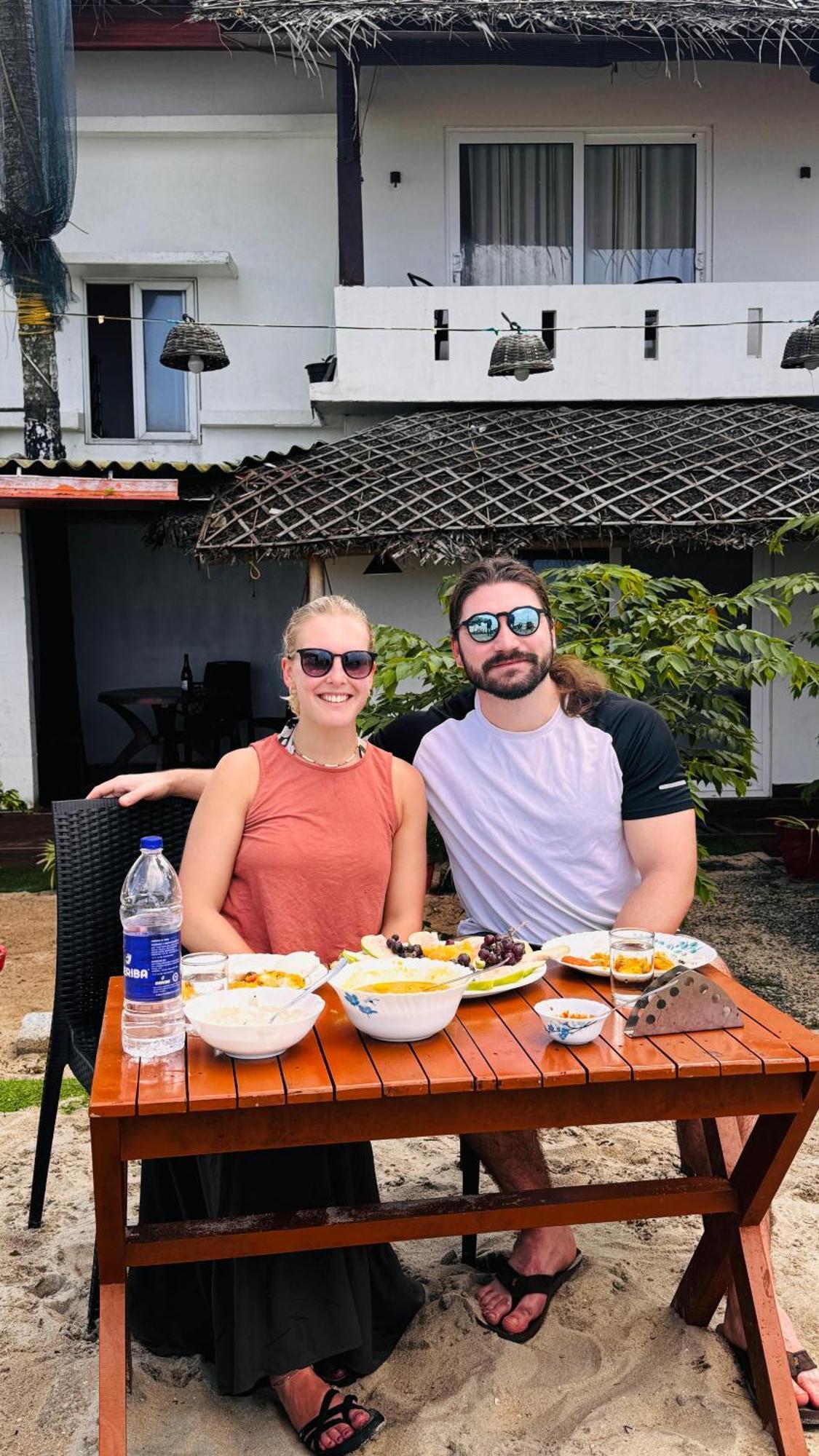 Alivious Beach Homestay Alappuzha Exterior foto